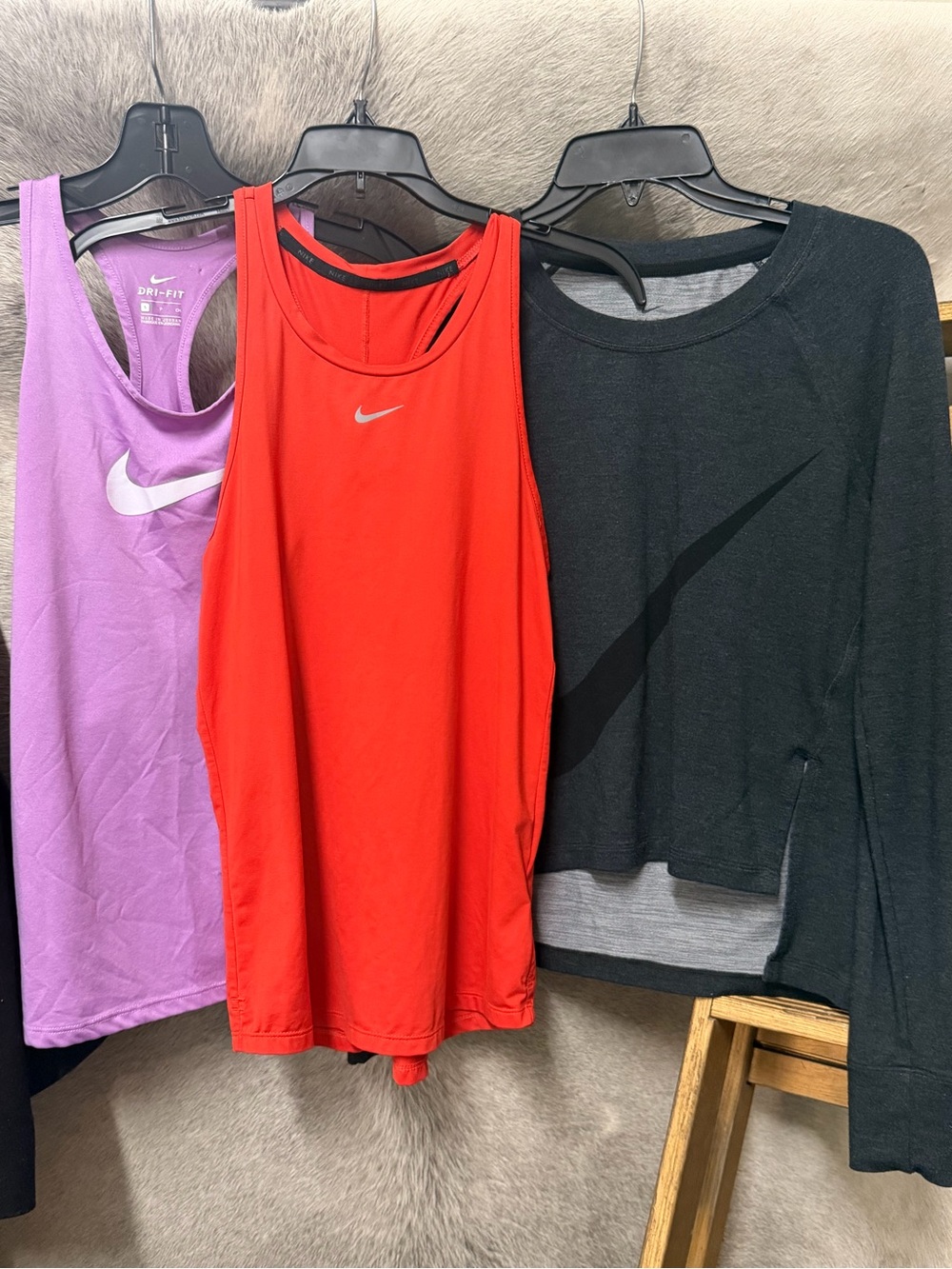 Nike Women’s Dri-FIT BUNDLE Tank & Long Sleeve Tops - Red, Purple, Black SMALL